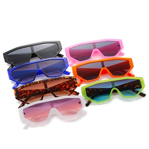 Oversized geometric one-piece frame sunglasses in multiple colors with retro square design