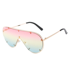 Lunettes de soleil aviateur oversize avec verres dégradés et détails de rivets dorés