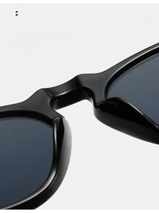 Close-up of comfortable integrated nose pads on black oversized round sunglasses