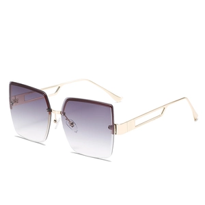 Trendige Quadratische Randlose Sonnenbrille Übergroß UV400 Schutz PC Gläser Goldener Metallbügel Hohles Design Damen