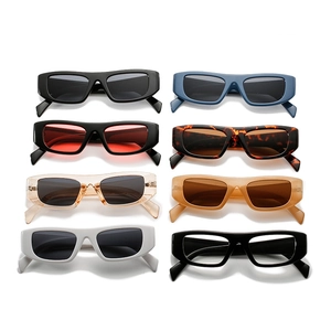 Retro-Sonnenbrillen-Kollektion mit quadratischem Rahmen in Trendfarben für Damen
