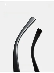 Close-up of curved ergonomic black sunglasses temples for a comfortable and secure fit