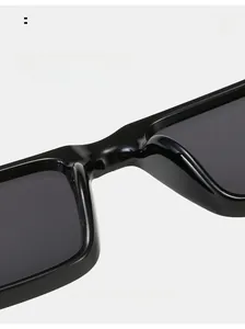 Close-up of comfortable integrated nose pads on black rectangle retro sunglasses