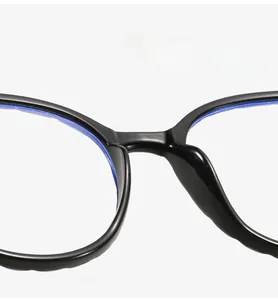 Close-up of comfortable integrated nose pads on TR90 anti-blue light round glasses