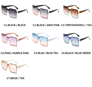 Variantes de couleurs multiples de lunettes de soleil carrées oversize avec verres en résine