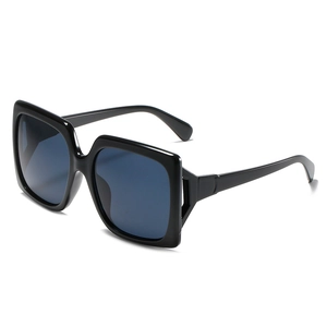 Lunettes De Soleil Carrées Design Ajouré Protection UV400 Matériau PC Mode Rétro Streetwear Pour Femmes