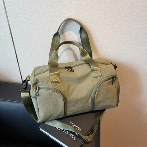 Olive green large capacity nylon canvas sports travel bag with wide shoulder straps