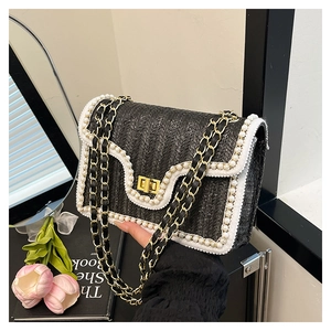 Sac Bandoulière Élégant En Paille Tressée Avec Bordure En Künstliche Perles Et Chaîne Dorée Sac À Main Chic Pour Femmes Design De Niche