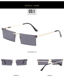 Trois vues de lunettes de soleil rectangulaires sans monture avec branches dorées et verres gris