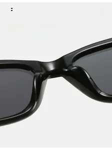 Detail of integrated nose pads on black square sunglasses for comfortable wearing