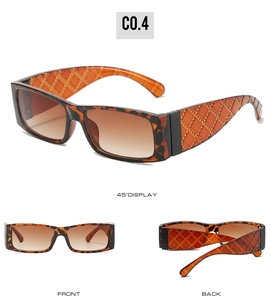 Detailansicht der rechteckigen Sonnenbrille mit Leopardenmuster und Kettenstruktur-Bügeln