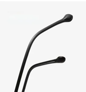 Ergonomic curved temples of TR90 anti-blue light glasses for comfortable wearing