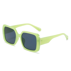 Retro Oversized Square Sunglasses Women Fashion PC Jelly Color Frame UV400 Protection Outdoor Travel