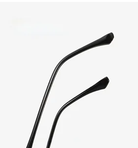 Detail of curved black TR90 temples designed for a comfortable fit on glasses