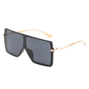 Oversized Square Sunglasses With UV400 Protection PC Gradient Lenses And Gold Metal Temples Fashion Streetwear For Women