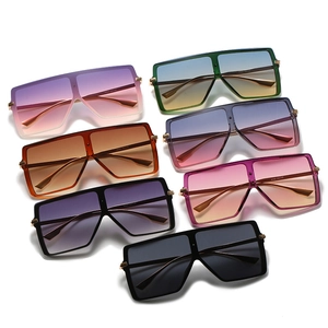 Oversized square sunglasses in multiple gradient colors with trendy thick frames for women