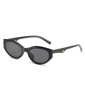 Vintage Cat Eye Sunglasses With PC Frame UV400 Protection Y2K Fashion Retro Shades For Women Commuting Outdoor Travel