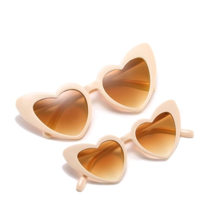 Trendy cream beige heart-shaped sunglasses set for mothers and kids with gradient tea lenses