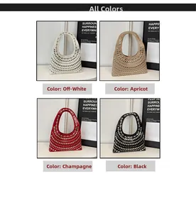 Collage aus vier halbmondförmigen Nieten-Handtaschen in Elfenbein, Aprikose, Rot und Schwarz