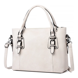 Sac à bandoulière minimaliste blanc crème texturé avec doubles poignées et boucles