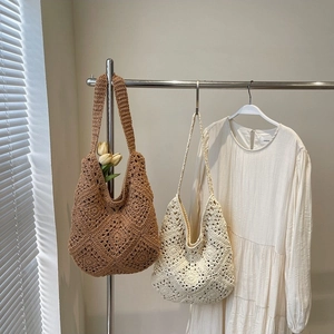 Gewebte Schultertasche Gehäkeltes Lochmuster Große Kapazität Tragetasche Handgefertigte Boho Sommer Strand Handtasche Magnetverschluss
