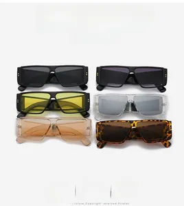 Présentation de lunettes de soleil rectangulaires en plusieurs coloris dont écaille et jaune