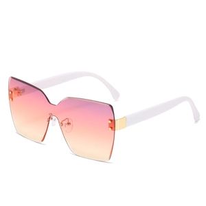 Überdimensionale randlose Sonnenbrille mit rosa-orangen Verlaufsgläsern und elfenbeinfarbenem Rahmen