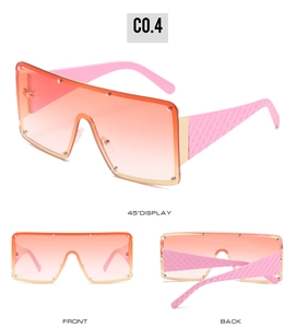Mehrwinkel-Ansicht der quadratischen Übergroße Sonnenbrille mit rosa Verlaufsgläsern