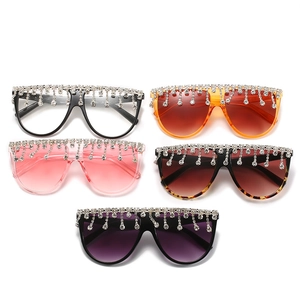 Übergroße Strass-Sonnenbrillen Set mit Quasten und Kristallfransen in fünf Trendfarben