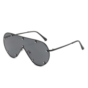 Übergroße Schild Sonnenbrille Für Damen PC Metall Rahmen Nietendekoration UV400 Schutz Verlaufsgläser Flache Oberseite Persönlichkeit Mode Brillen