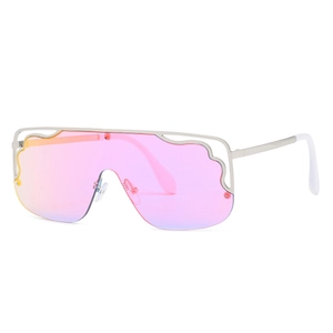 Retro oversized square sunglasses with gradient cloud edge lens and silver metal frame