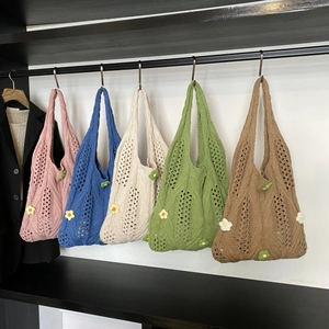 Sac À Main En Tricot Crochet Pour Femmes Décoration Florale Douce Ajouré Grande Capacité Sac Fourre-Tout Décontracté Style Pastoral