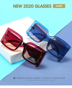 Detailansicht quadratischer Sonnenbrillen in Weinrot und Blau mit Modell 9098 Daten