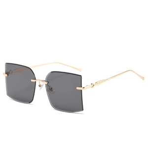 Women Rimless Square Sunglasses Metal Frame UV400 Gradient Lens Retro Fashion Frameless Eyewear For Summer Travel Party