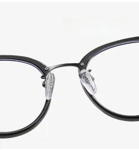 Detail of comfortable silicone nose pads on TR90 anti-blue light glasses frame