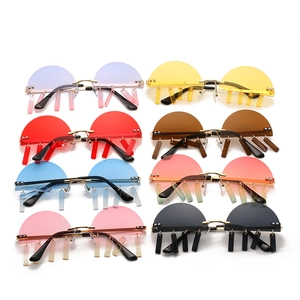 Retro semi-rimless sunglasses set with colorful lenses and vertical metal fringes