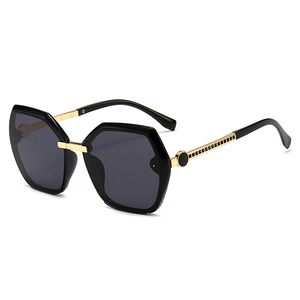 Oversized Square Sunglasses Geometric Polygon UV400 Protection Fashion Metal Temple Gradient Lens Eyewear Women Men