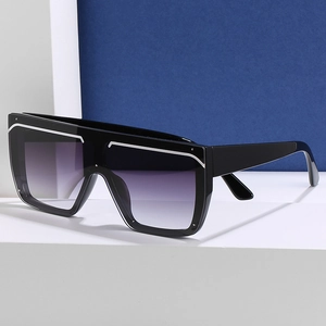 Fashionable oversized square wrap sunglasses with black frame and purple gradient lenses