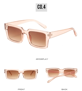 Trois vues de lunettes de soleil carrées rose pêche avec verres dégradés et code couleur C0.4