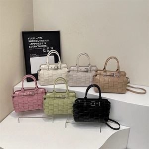 Chic Woven PU Leather Handbag With Belt Buckle Decorative Braided Shoulder Bag Adjustable Crossbody Purse For Women