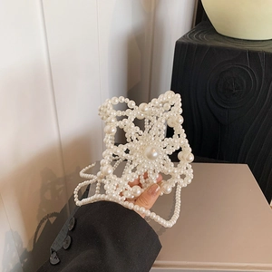 Handmade Artificial Pearl Evening Bag Woven Imitation Artificial Pearls Hollow Out Floral Crossbody Shoulder Mini Purse Elegant Party For Women