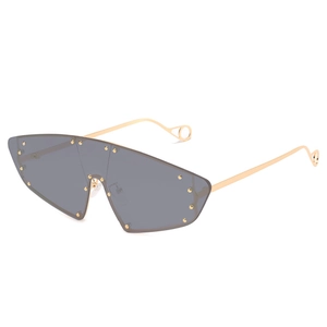 Oversized Shield Sunglasses Rimless Cat Eye Metal Rivets UV400 Protection Retro Punk Streetwear Eyewear For Women