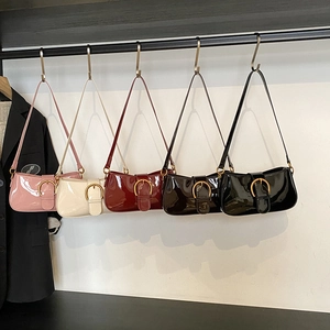 Sac Baguette En Cuir PU Brillant Rétro Boucle Dorée Sac À Épaule Femmes Mode Tendance Polyvalent