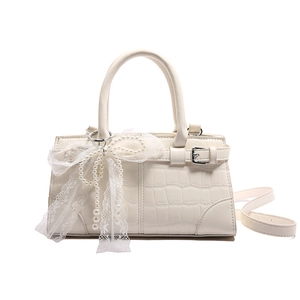 Elegant off-white crocodile pattern square handbag with lace bow and pearl charm
