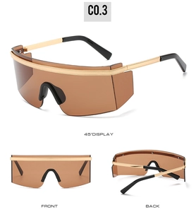 Vue multi-angles de lunettes de soleil masque oversize avec détails en métal doré