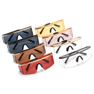 Lunettes de soleil oversize monobloc à la mode en plusieurs couleurs avec monture en métal