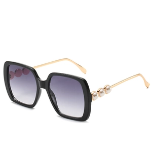 Oversized Square Sunglasses For Women Metal PC Frame AC Lens UV400 Gradient Lenses With Fashion Faux Artificial Pearl Decoration