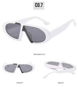 Vues avant et arrière de lunettes de soleil tendance blanches à petit cadre