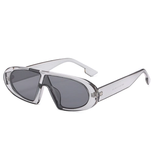 Lunettes de soleil modernes petit cadre gris translucide avec verres ronds foncés
