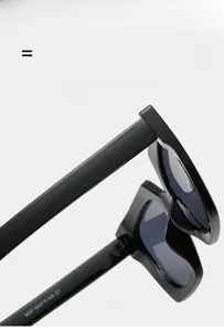Detailaufnahme der flexiblen Scharniere und technischen Daten der quadratischen Sonnenbrille